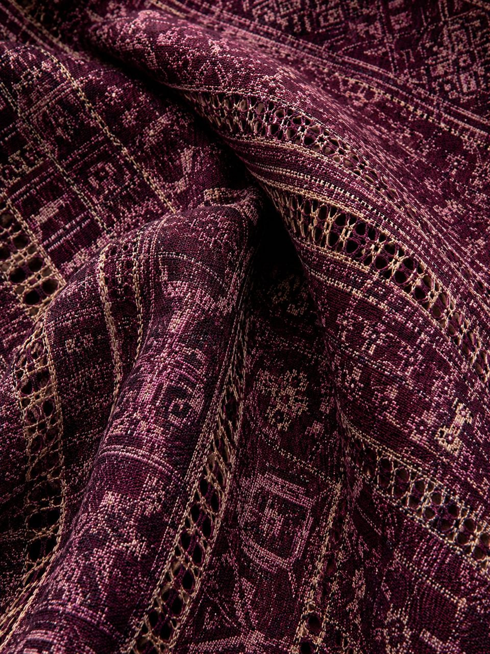 Buna Kerawang supplementary-weft weaving from Insana, North Central Timor