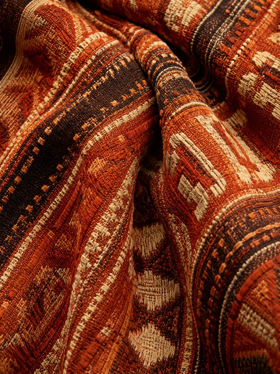 Buna Nunkolo supplementary-weft weaving from South Central Timor